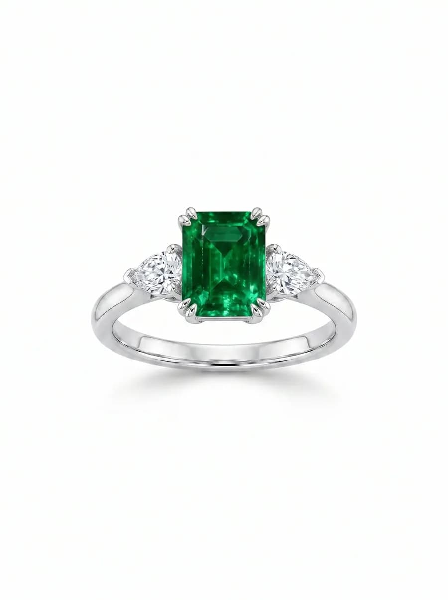 Solitaire Ring — Emerald